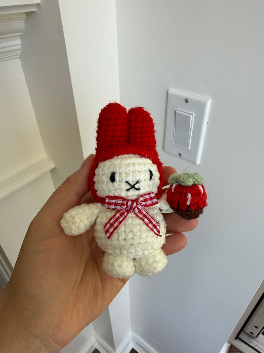 Crochet Miffy holding chocolate dipped strawberry 🐰🎀🍓🍫